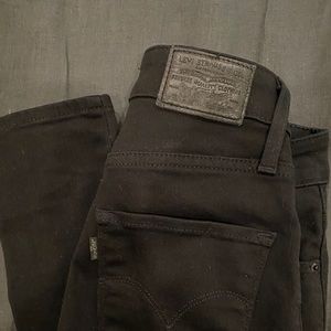 Levi’s Premium 721 High Rise Skinny Jeans